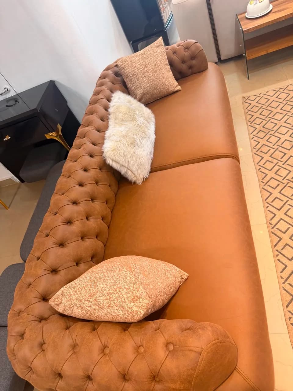 3 Seater Luxury Couch sofa Leather finish — view 3