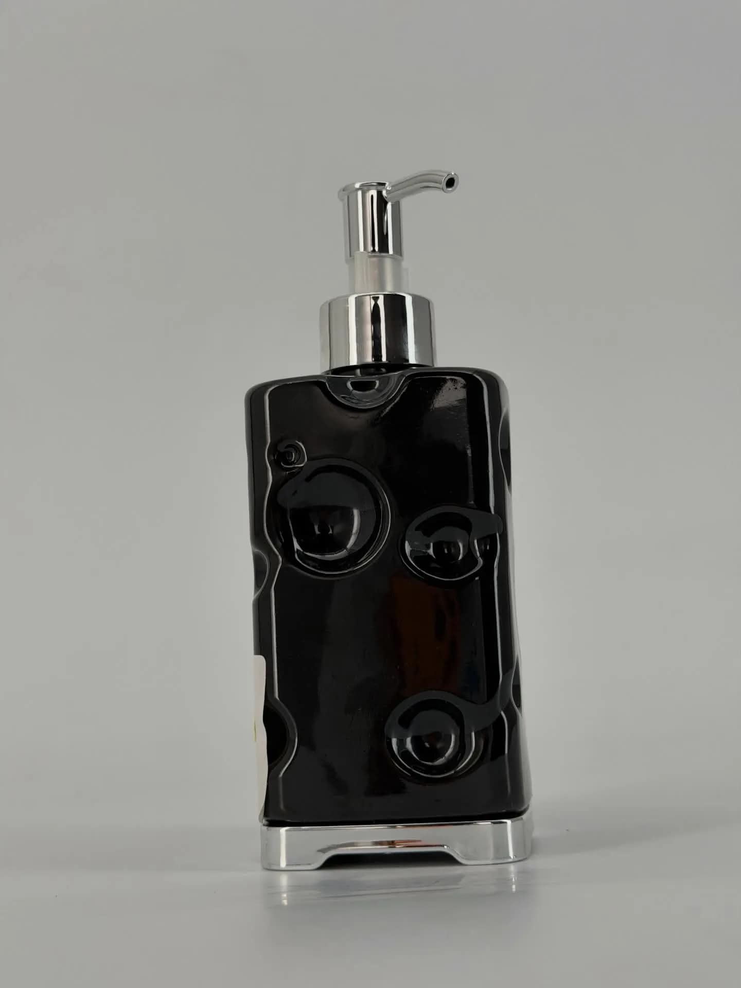 Fancy Soap Dispenser — view 4