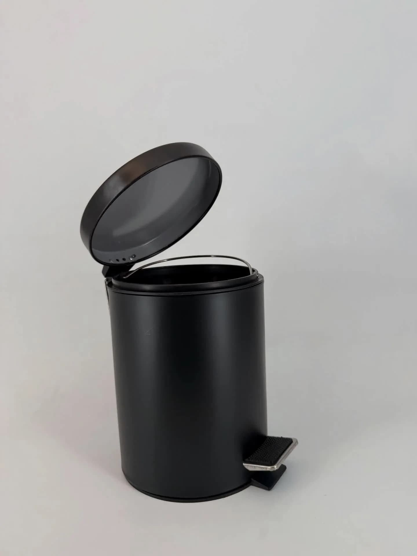 Stainless Steel Step Bin 5L — view 2