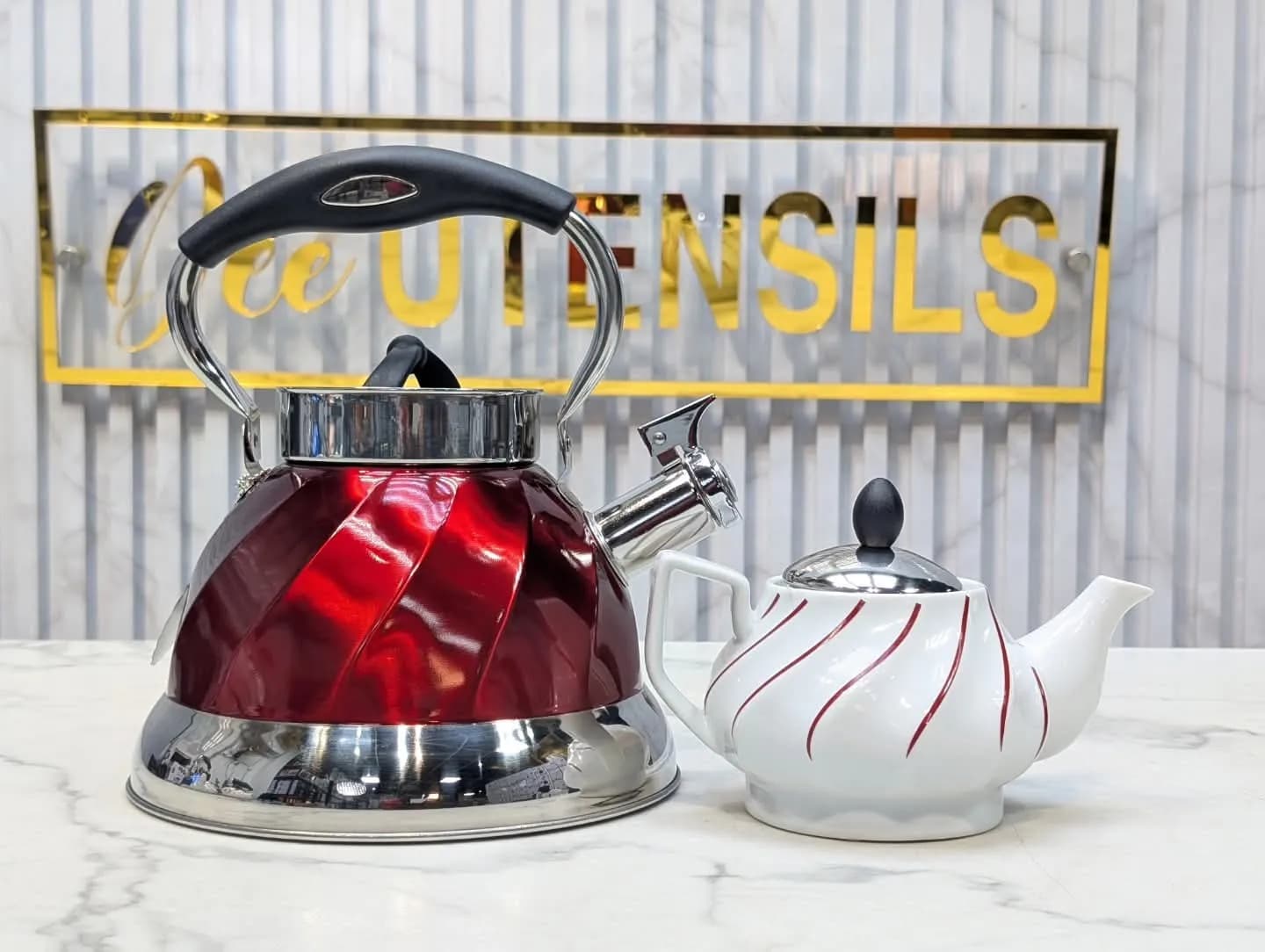 WHISTLING KETTLE WITH TEA POT 3L — view 3
