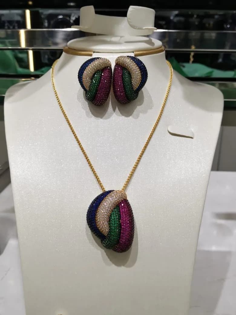 Jewellery — view 1