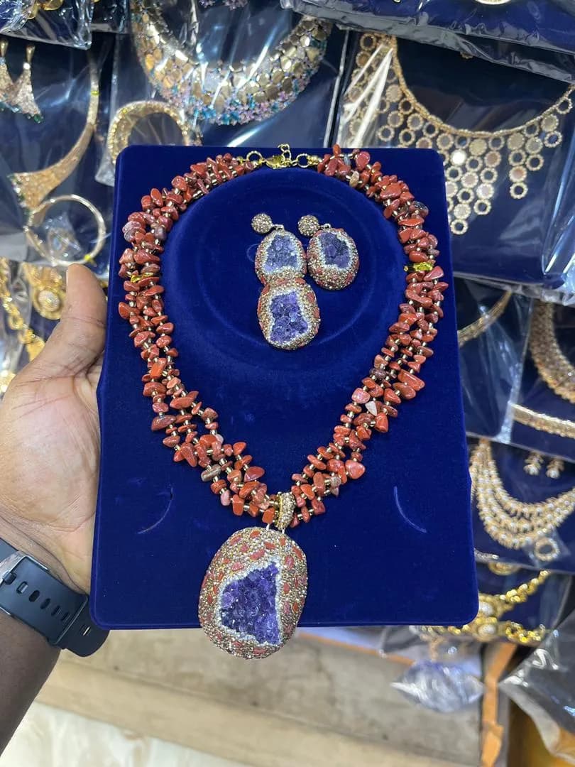 Luxury Coral — view 1