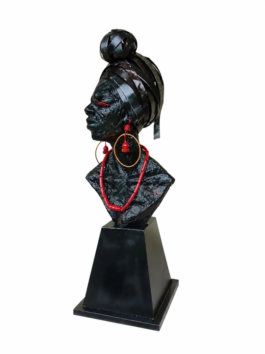 African Essence — view 1